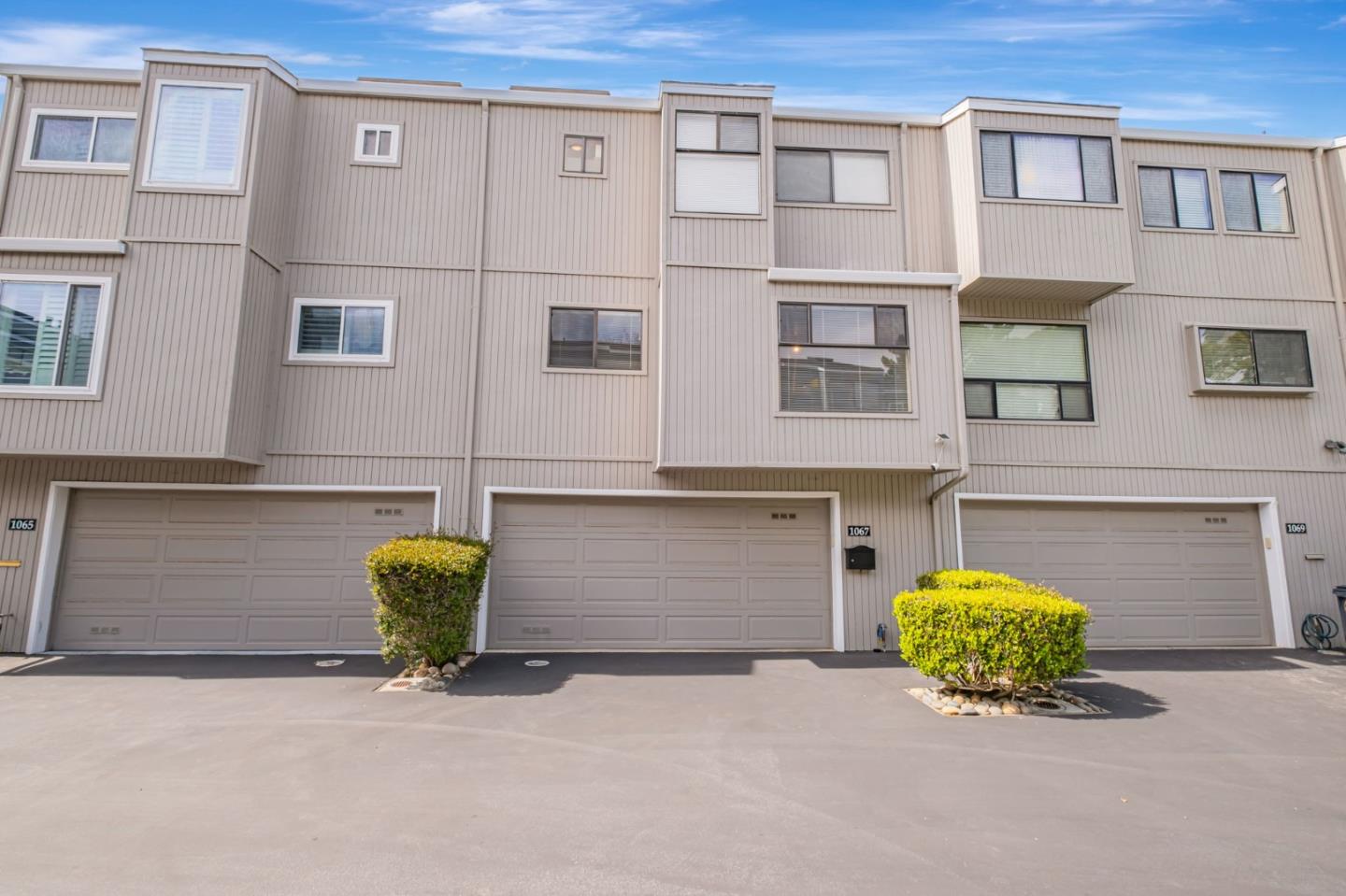 Detail Gallery Image 3 of 38 For 1067 via Tornasol, Aptos,  CA 95003 - 2 Beds | 2 Baths