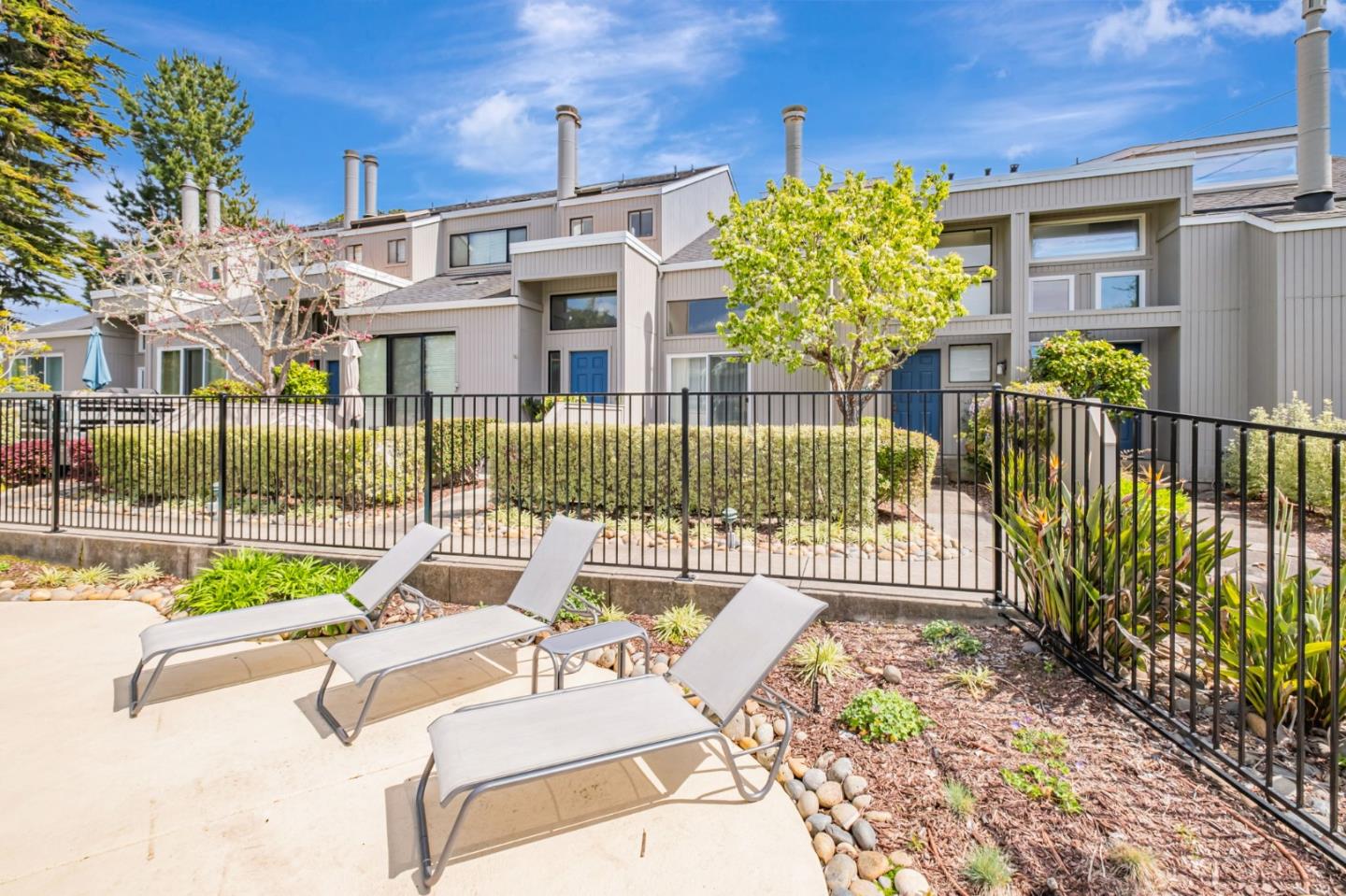 Detail Gallery Image 35 of 38 For 1067 via Tornasol, Aptos,  CA 95003 - 2 Beds | 2 Baths