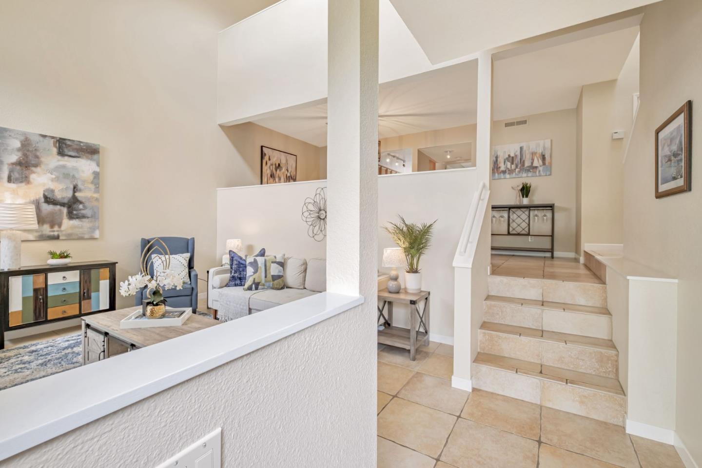 Detail Gallery Image 4 of 38 For 1067 via Tornasol, Aptos,  CA 95003 - 2 Beds | 2 Baths