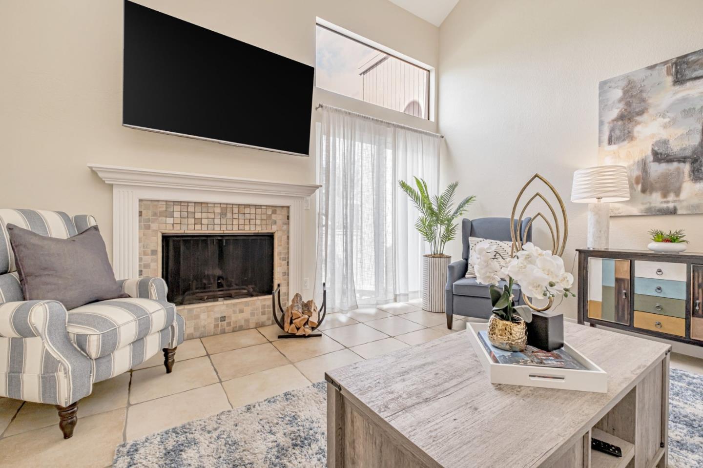 Detail Gallery Image 7 of 38 For 1067 via Tornasol, Aptos,  CA 95003 - 2 Beds | 2 Baths