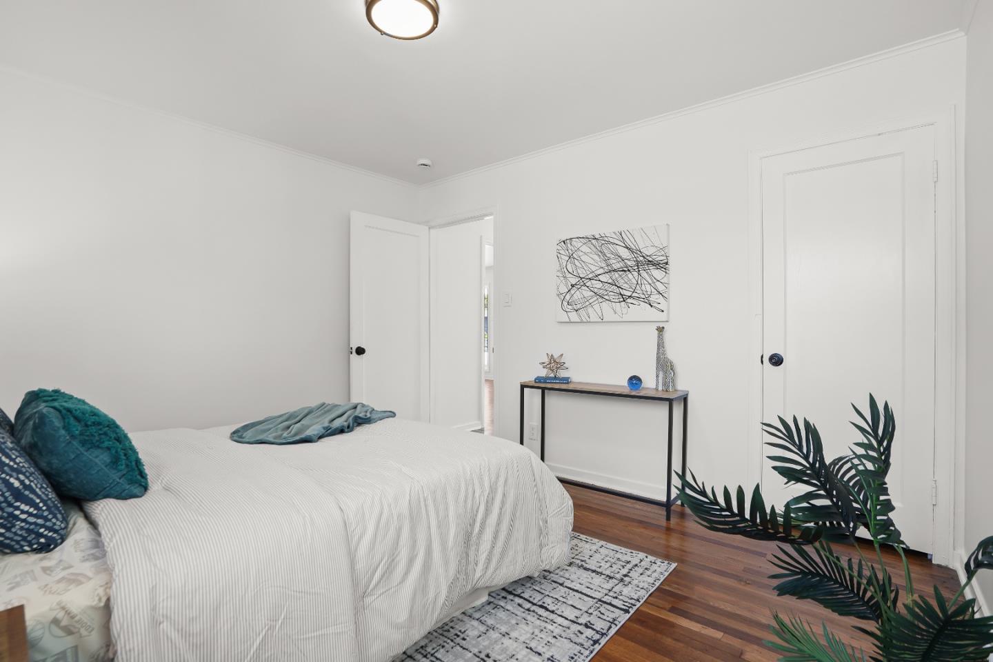Detail Gallery Image 16 of 23 For 1016 E Santa Inez Ave, San Mateo,  CA 94401 - 2 Beds | 1 Baths