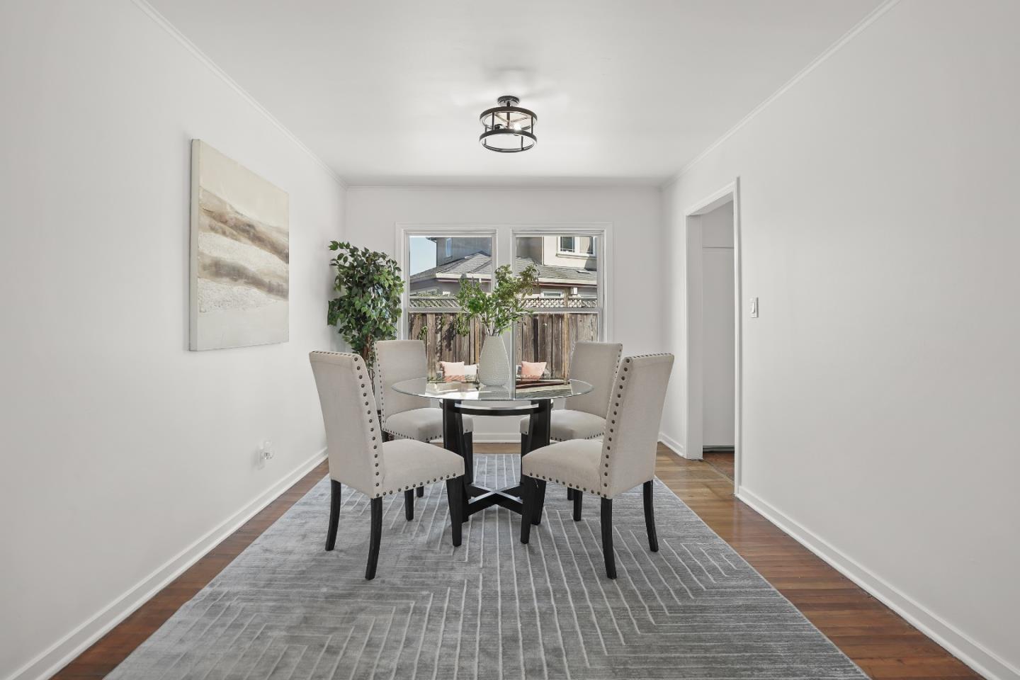 Detail Gallery Image 4 of 23 For 1016 E Santa Inez Ave, San Mateo,  CA 94401 - 2 Beds | 1 Baths