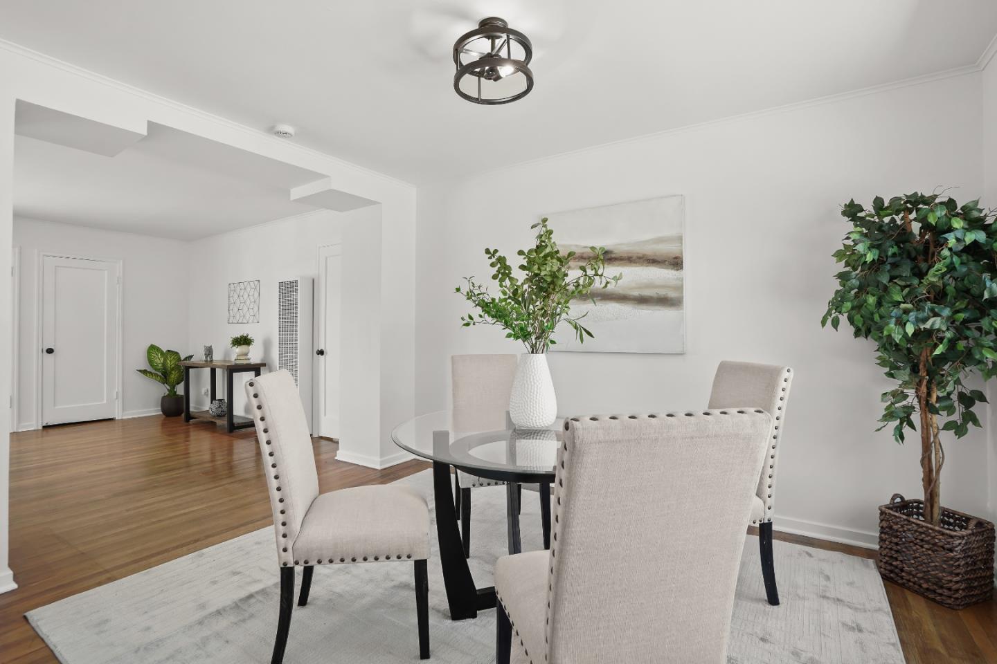 Detail Gallery Image 5 of 23 For 1016 E Santa Inez Ave, San Mateo,  CA 94401 - 2 Beds | 1 Baths