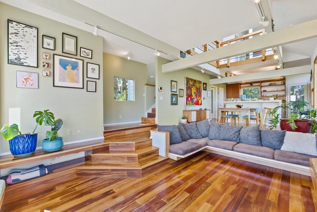 Detail Gallery Image 10 of 38 For 540 Olaughlin Rd, Santa Cruz,  CA 95065 - 3 Beds | 2 Baths