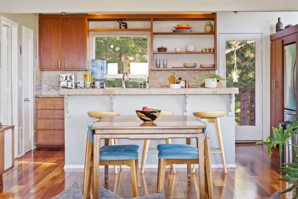 Detail Gallery Image 11 of 38 For 540 Olaughlin Rd, Santa Cruz,  CA 95065 - 3 Beds | 2 Baths