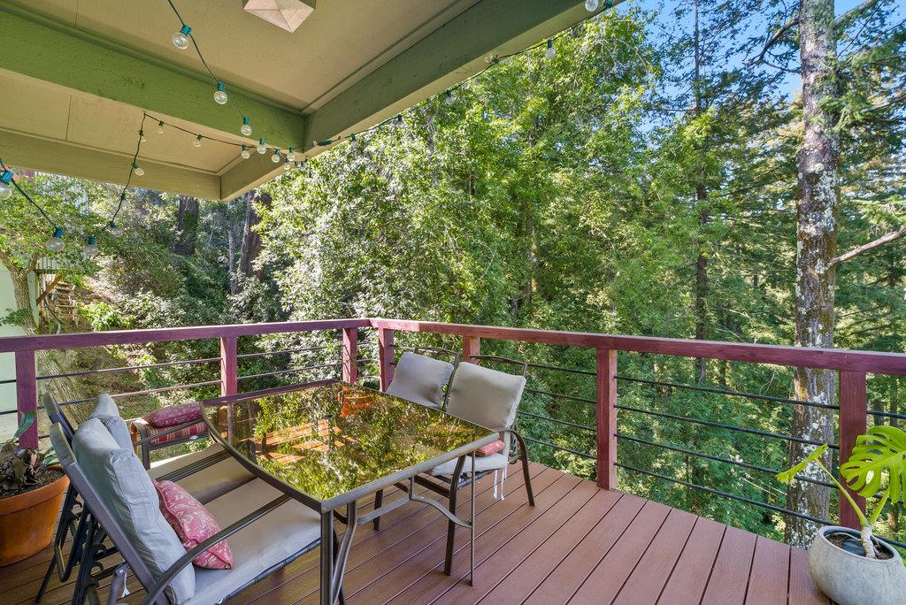 Detail Gallery Image 18 of 38 For 540 Olaughlin Rd, Santa Cruz,  CA 95065 - 3 Beds | 2 Baths
