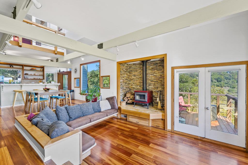 Detail Gallery Image 8 of 38 For 540 Olaughlin Rd, Santa Cruz,  CA 95065 - 3 Beds | 2 Baths