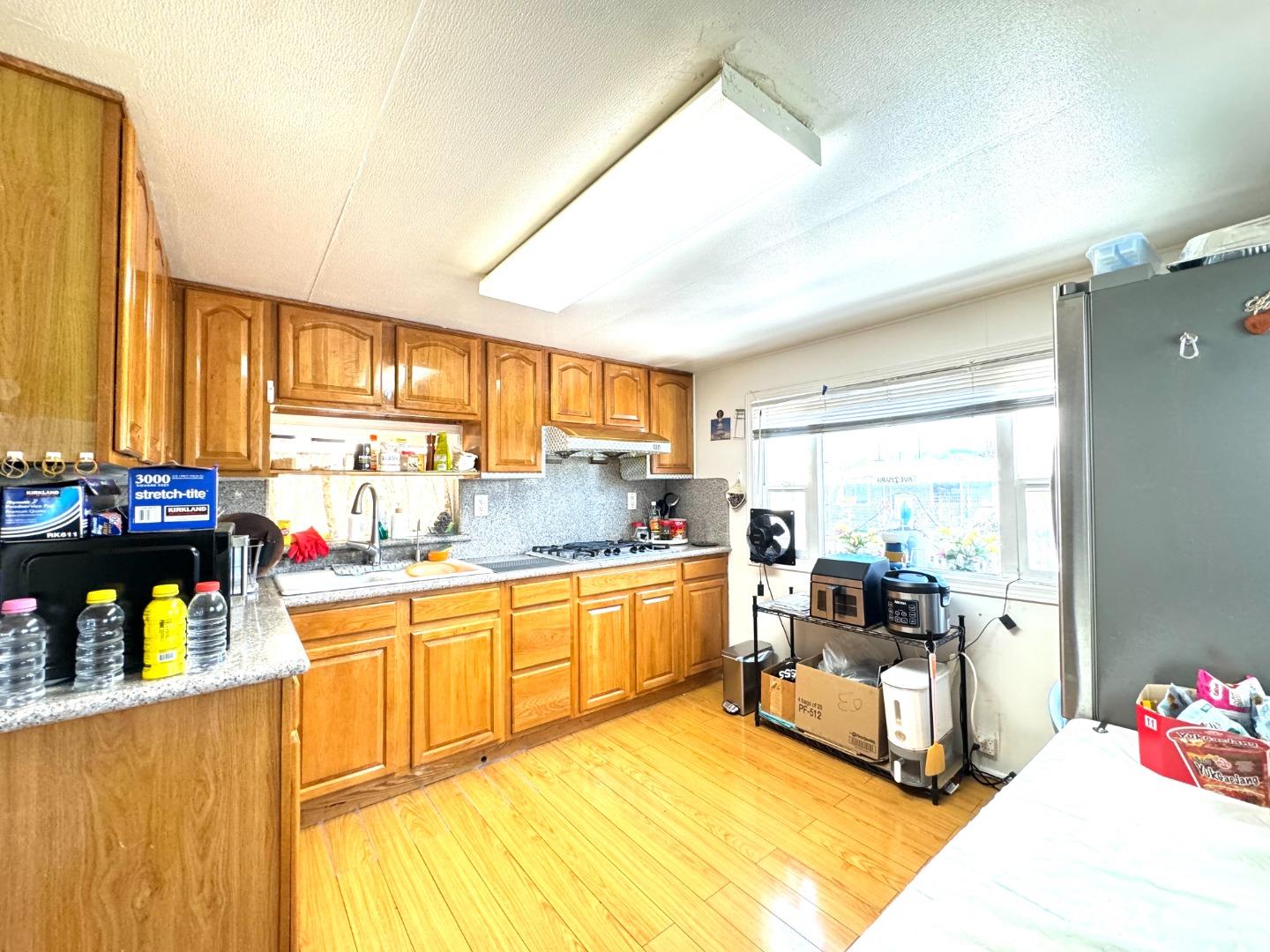 Detail Gallery Image 2 of 15 For 661 Bonita Ave #12,  San Jose,  CA 95116 - 2 Beds | 1 Baths