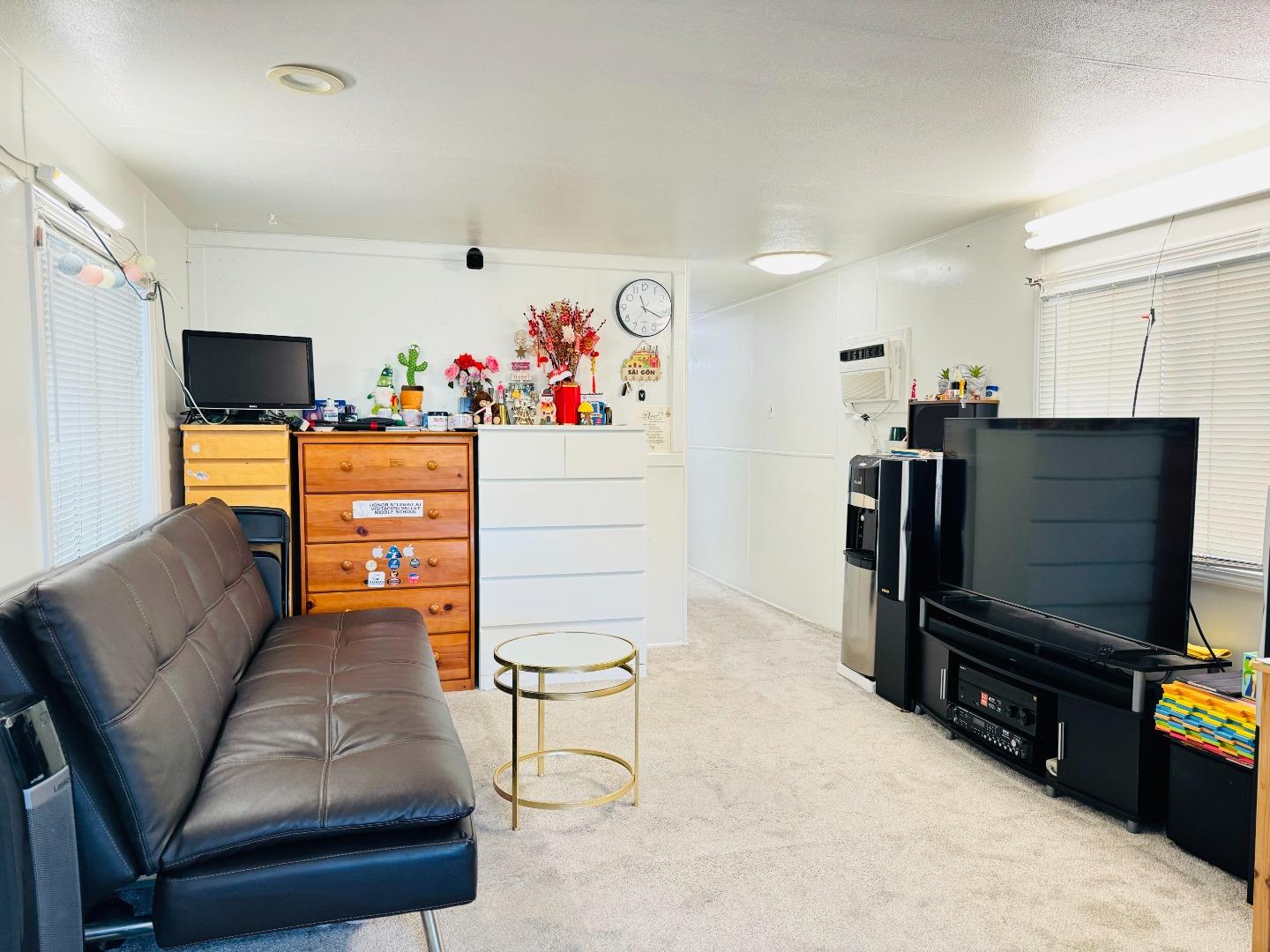 Detail Gallery Image 5 of 15 For 661 Bonita Ave #12,  San Jose,  CA 95116 - 2 Beds | 1 Baths