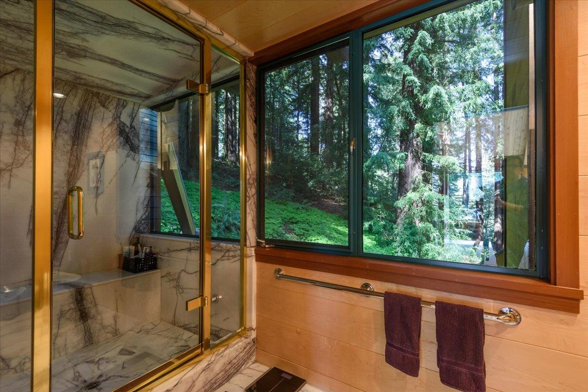 Detail Gallery Image 17 of 38 For 9 Summit Rd, Woodside,  CA 94062 - 3 Beds | 2 Baths