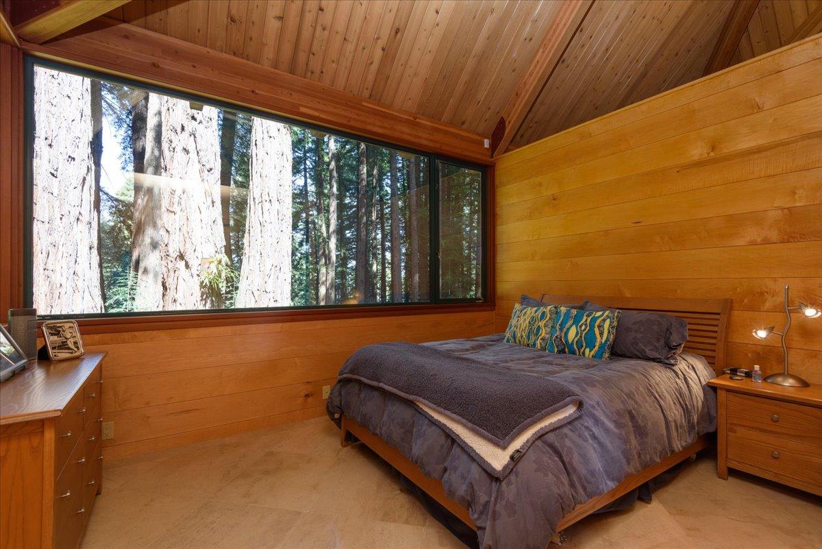 Detail Gallery Image 22 of 38 For 9 Summit Rd, Woodside,  CA 94062 - 3 Beds | 2 Baths