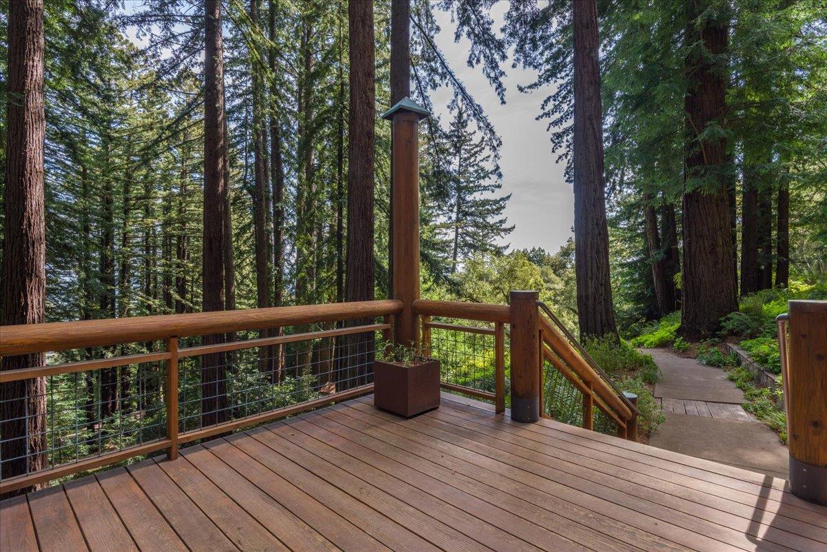 Detail Gallery Image 28 of 38 For 9 Summit Rd, Woodside,  CA 94062 - 3 Beds | 2 Baths
