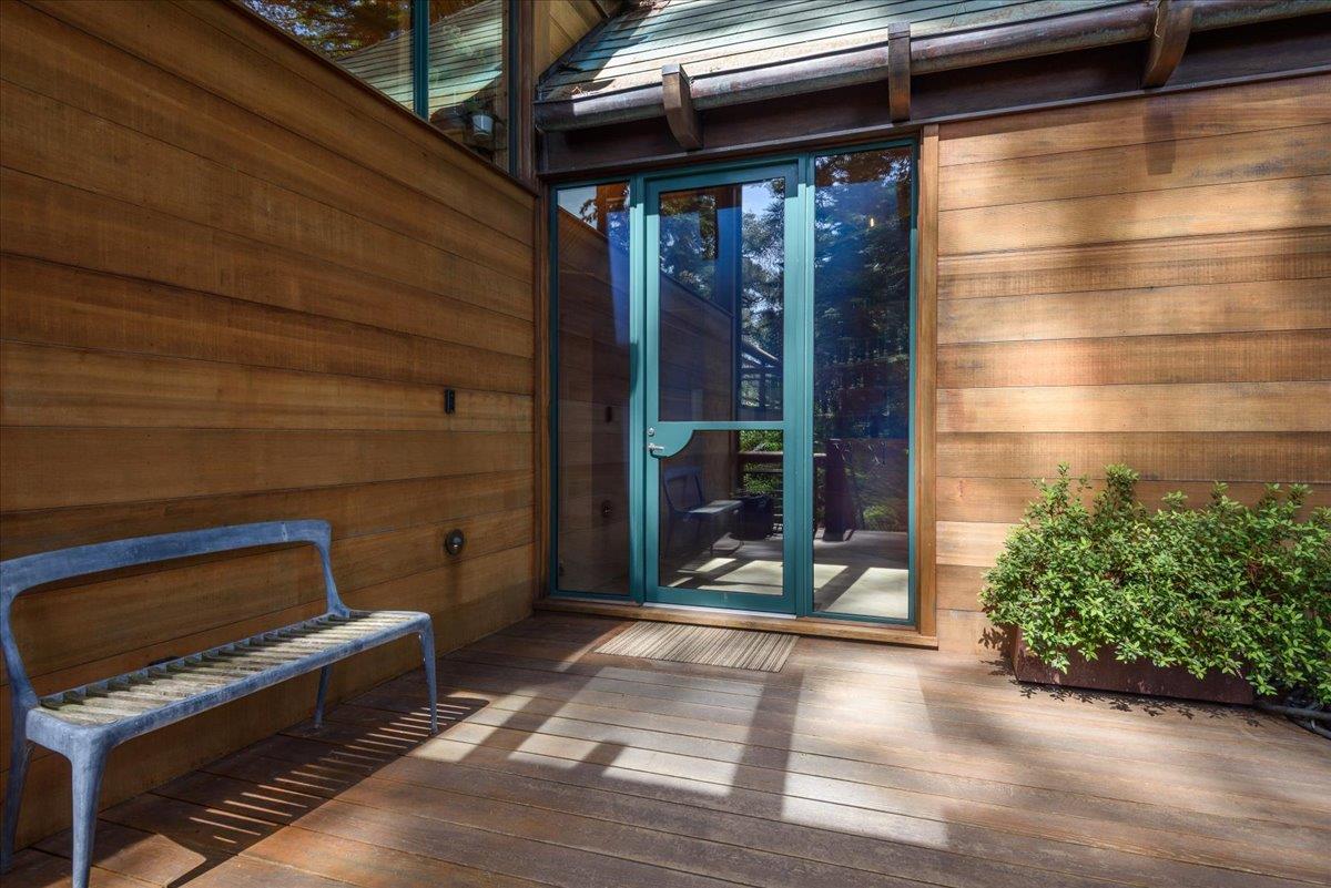 Detail Gallery Image 30 of 38 For 9 Summit Rd, Woodside,  CA 94062 - 3 Beds | 2 Baths