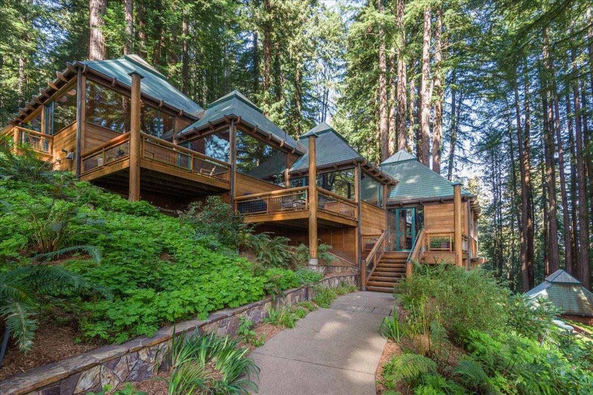 Detail Gallery Image 32 of 38 For 9 Summit Rd, Woodside,  CA 94062 - 3 Beds | 2 Baths