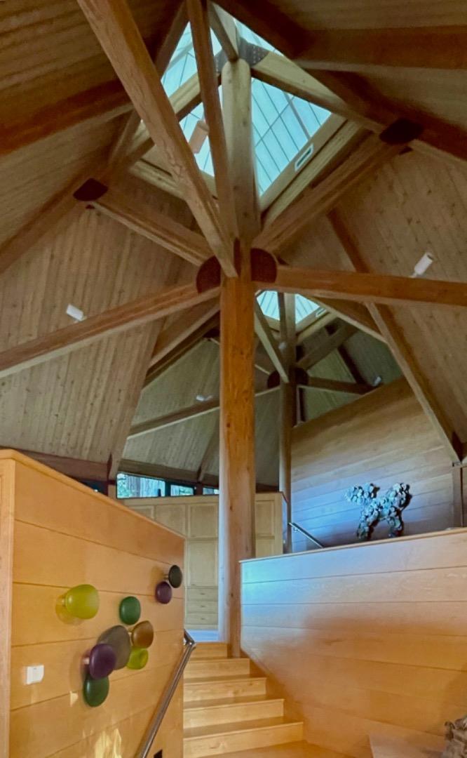 Detail Gallery Image 9 of 38 For 9 Summit Rd, Woodside,  CA 94062 - 3 Beds | 2 Baths