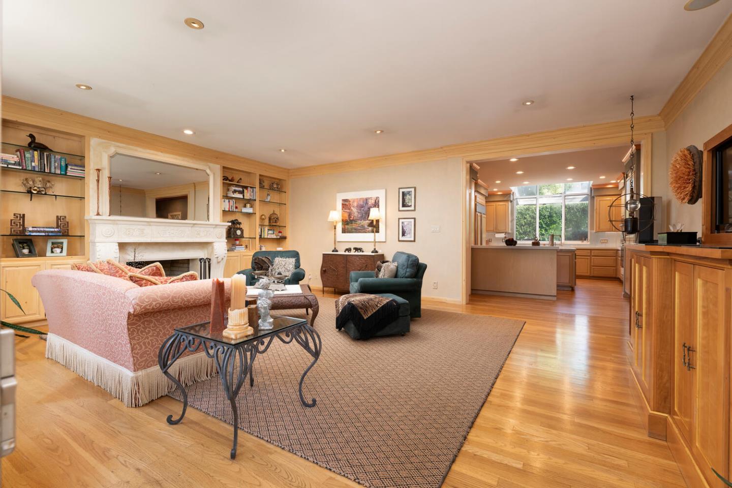 Detail Gallery Image 35 of 75 For 1162 Barroilhet Dr, Hillsborough,  CA 94010 - 4 Beds | 4/2 Baths