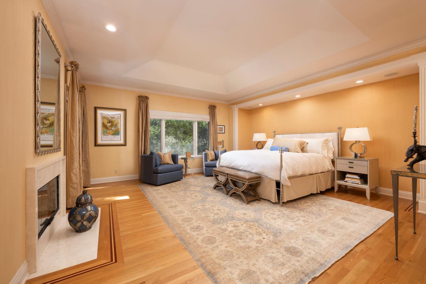 Detail Gallery Image 39 of 75 For 1162 Barroilhet Dr, Hillsborough,  CA 94010 - 4 Beds | 4/2 Baths