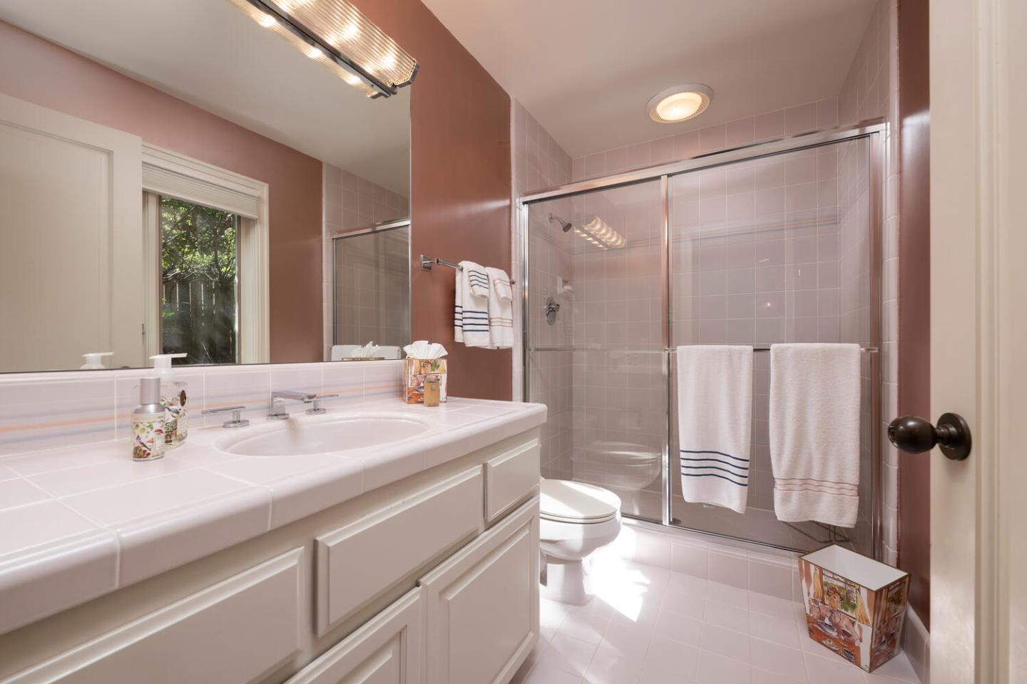 Detail Gallery Image 51 of 75 For 1162 Barroilhet Dr, Hillsborough,  CA 94010 - 4 Beds | 4/2 Baths