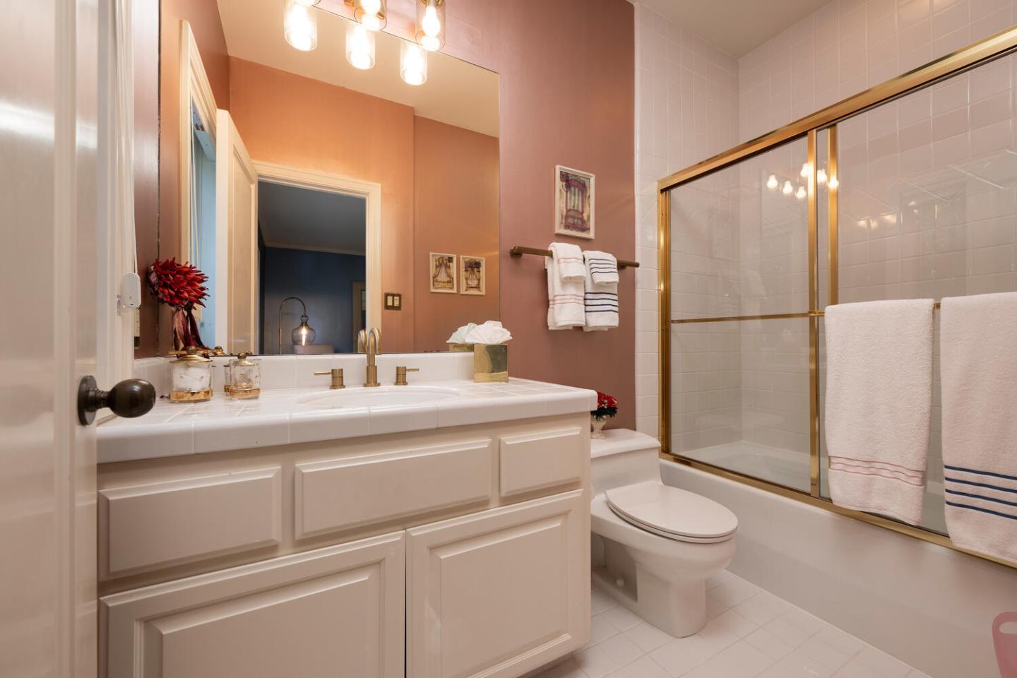 Detail Gallery Image 53 of 75 For 1162 Barroilhet Dr, Hillsborough,  CA 94010 - 4 Beds | 4/2 Baths