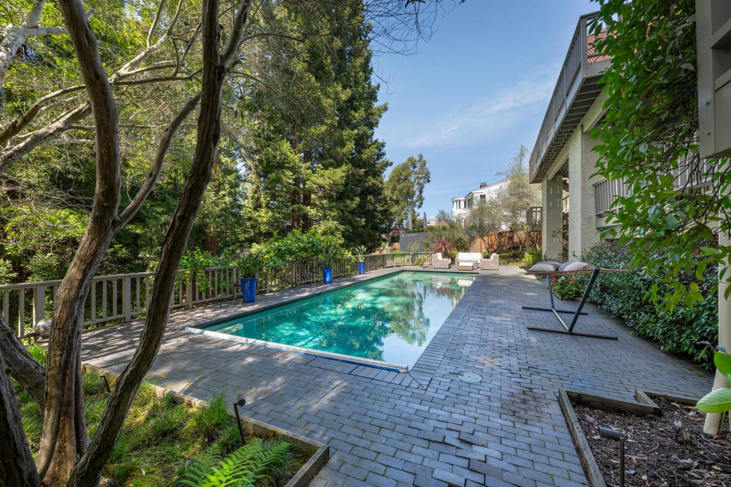Detail Gallery Image 57 of 75 For 1162 Barroilhet Dr, Hillsborough,  CA 94010 - 4 Beds | 4/2 Baths