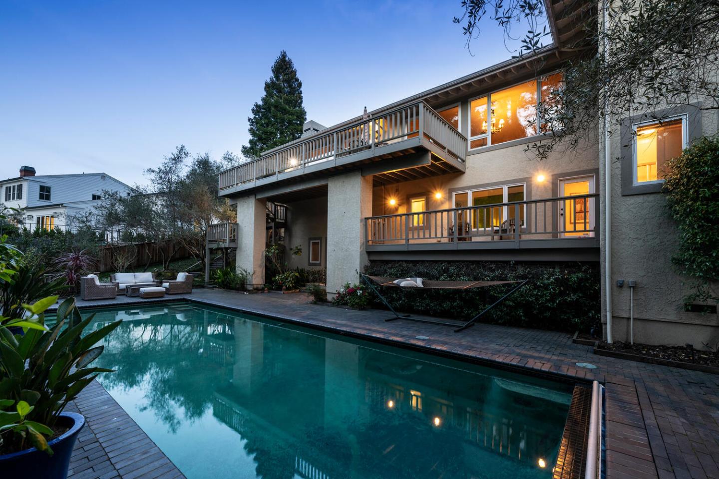Detail Gallery Image 66 of 75 For 1162 Barroilhet Dr, Hillsborough,  CA 94010 - 4 Beds | 4/2 Baths