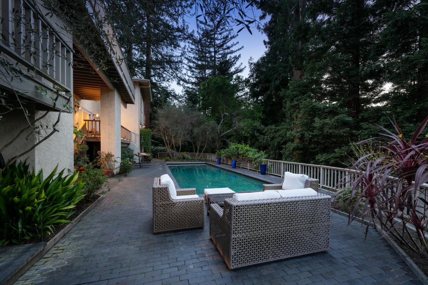 Detail Gallery Image 68 of 75 For 1162 Barroilhet Dr, Hillsborough,  CA 94010 - 4 Beds | 4/2 Baths