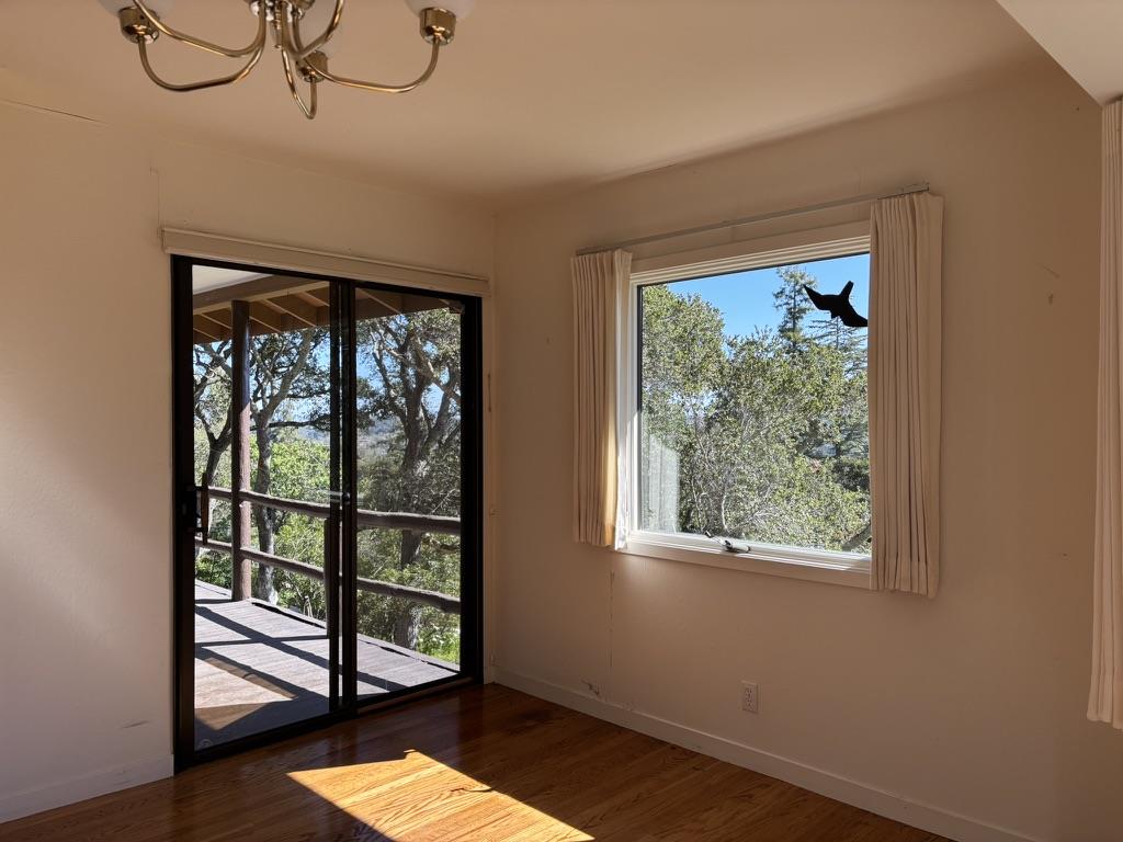 Detail Gallery Image 7 of 25 For 102 Santa Maria Ave, Portola Valley,  CA 94028 - 2 Beds | 3 Baths
