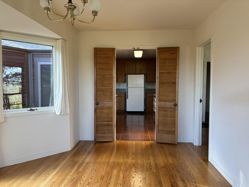 Detail Gallery Image 9 of 25 For 102 Santa Maria Ave, Portola Valley,  CA 94028 - 2 Beds | 3 Baths
