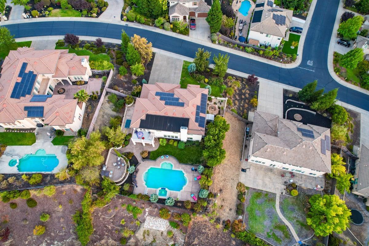 Detail Gallery Image 17 of 60 For 5100 Thalia Dr, El Dorado Hills,  CA 95762 - 5 Beds | 4 Baths
