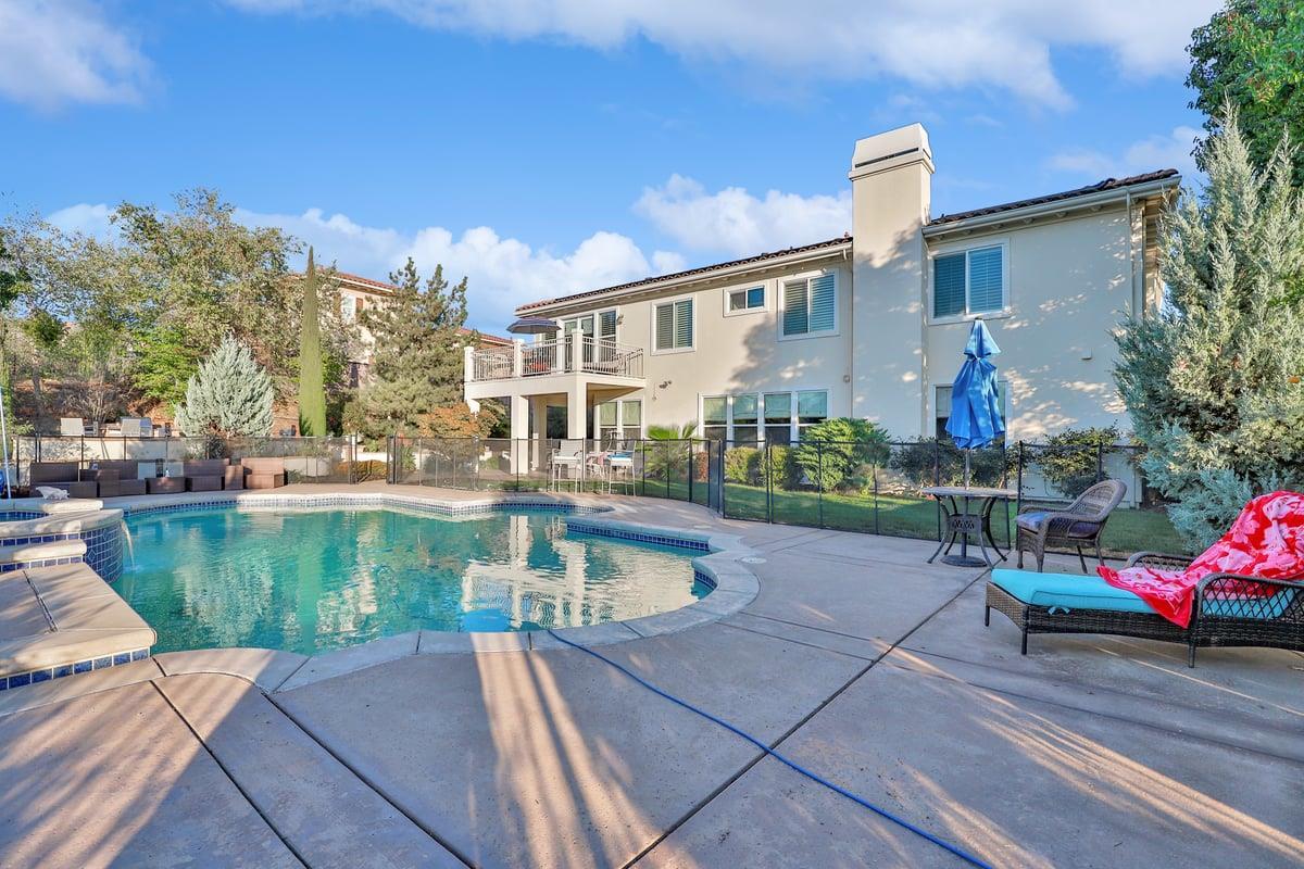 Detail Gallery Image 5 of 60 For 5100 Thalia Dr, El Dorado Hills,  CA 95762 - 5 Beds | 4 Baths
