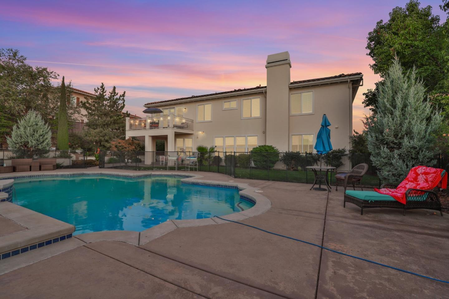 Detail Gallery Image 7 of 60 For 5100 Thalia Dr, El Dorado Hills,  CA 95762 - 5 Beds | 4 Baths