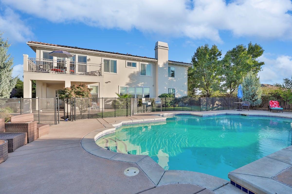 Detail Gallery Image 8 of 60 For 5100 Thalia Dr, El Dorado Hills,  CA 95762 - 5 Beds | 4 Baths