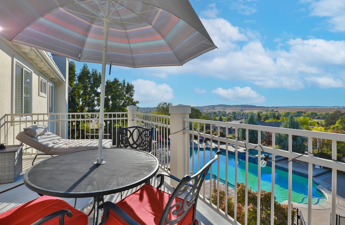 Detail Gallery Image 9 of 60 For 5100 Thalia Dr, El Dorado Hills,  CA 95762 - 5 Beds | 4 Baths