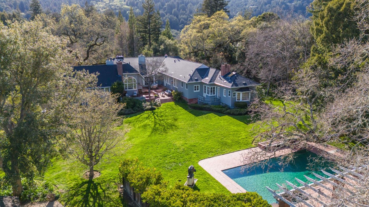 Detail Gallery Image 22 of 40 For 258 Kings Mountain Rd, Woodside,  CA 94062 - 5 Beds | 4/2 Baths