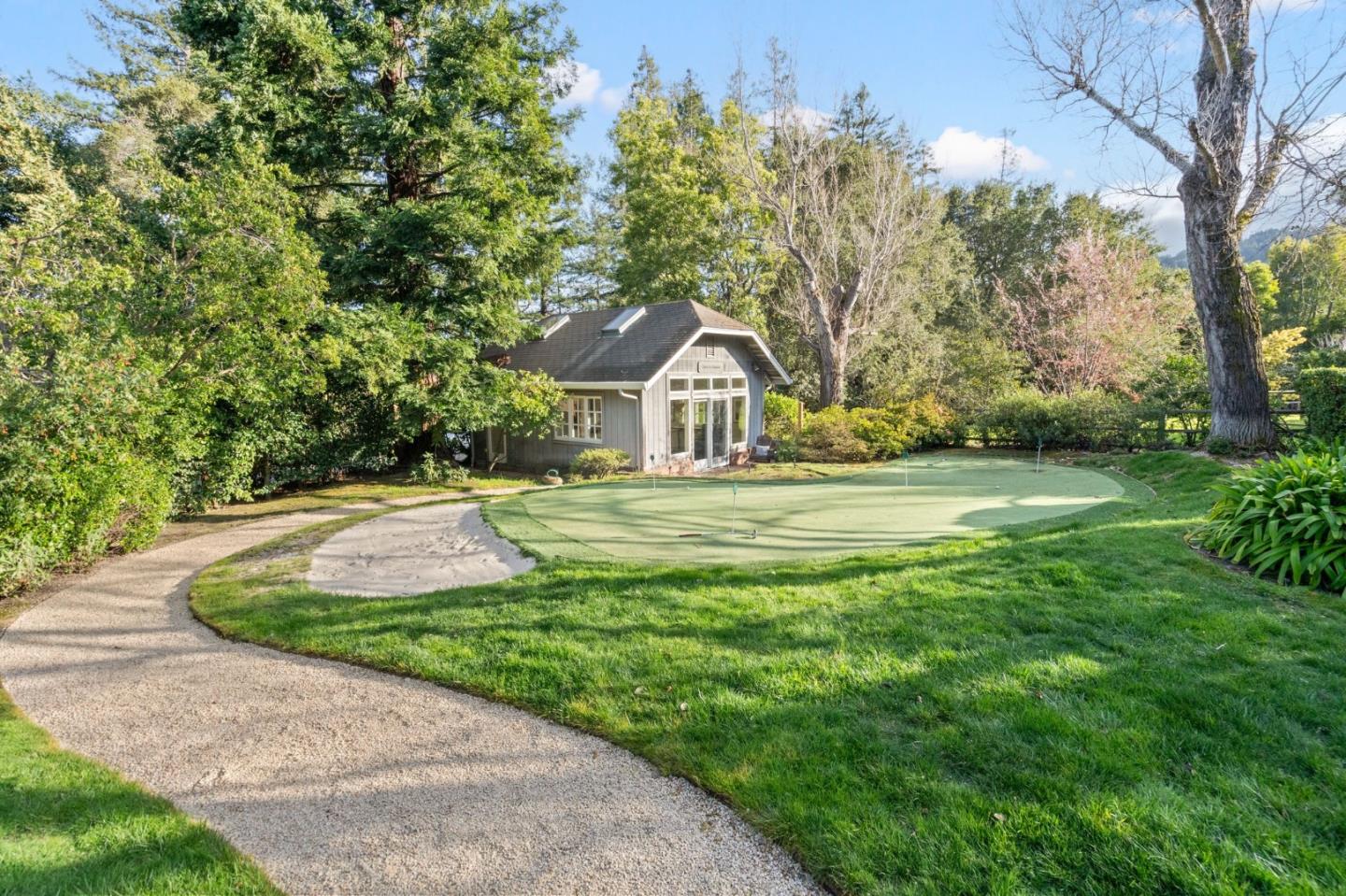 Detail Gallery Image 29 of 40 For 258 Kings Mountain Rd, Woodside,  CA 94062 - 5 Beds | 4/2 Baths
