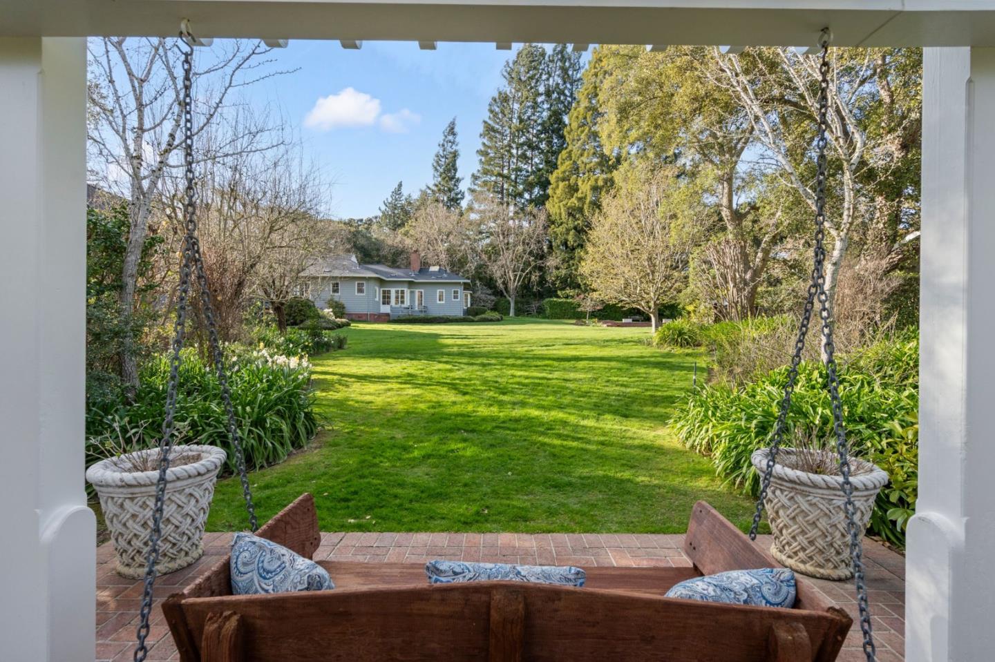 Detail Gallery Image 33 of 40 For 258 Kings Mountain Rd, Woodside,  CA 94062 - 5 Beds | 4/2 Baths