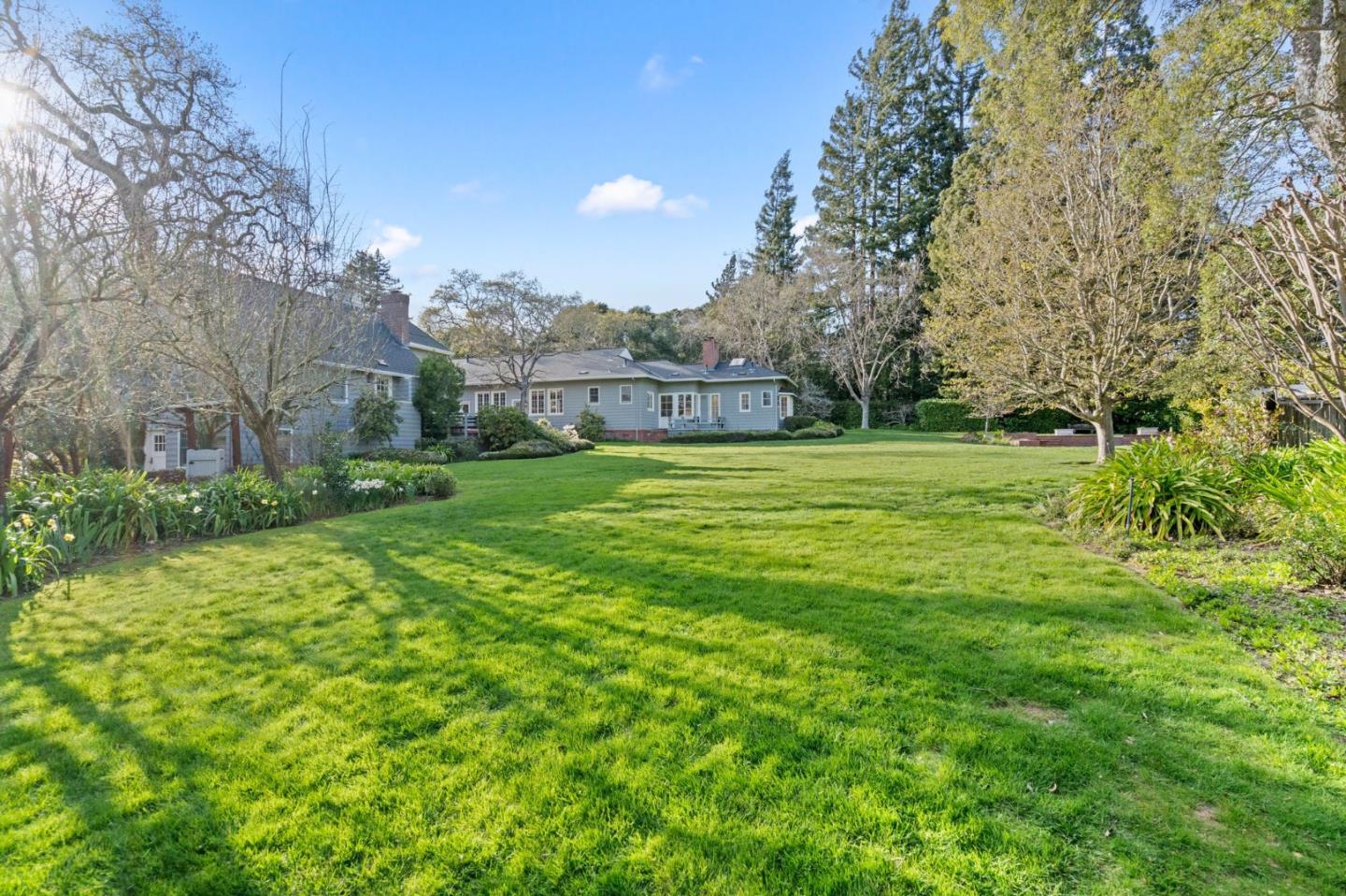 Detail Gallery Image 34 of 40 For 258 Kings Mountain Rd, Woodside,  CA 94062 - 5 Beds | 4/2 Baths