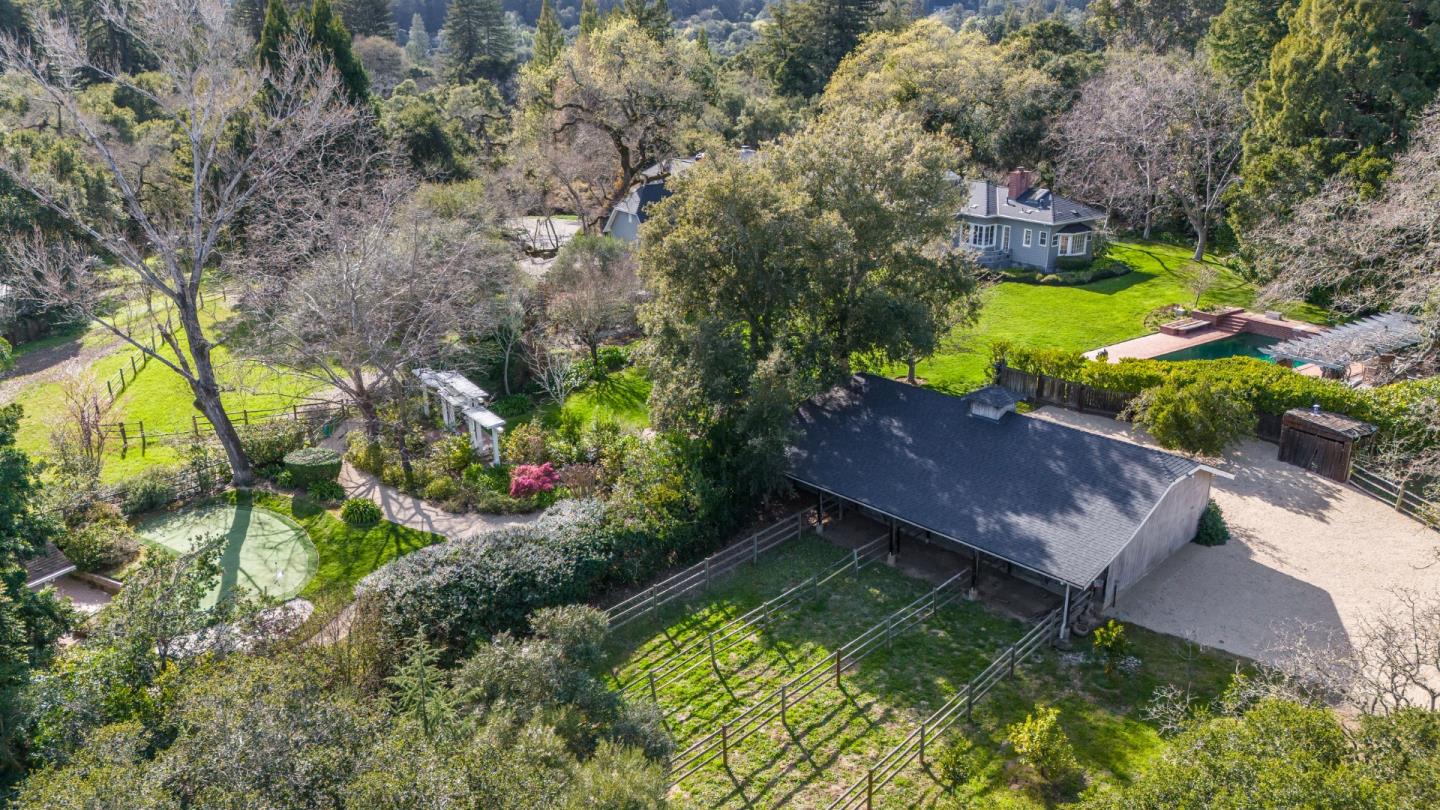 Detail Gallery Image 35 of 40 For 258 Kings Mountain Rd, Woodside,  CA 94062 - 5 Beds | 4/2 Baths