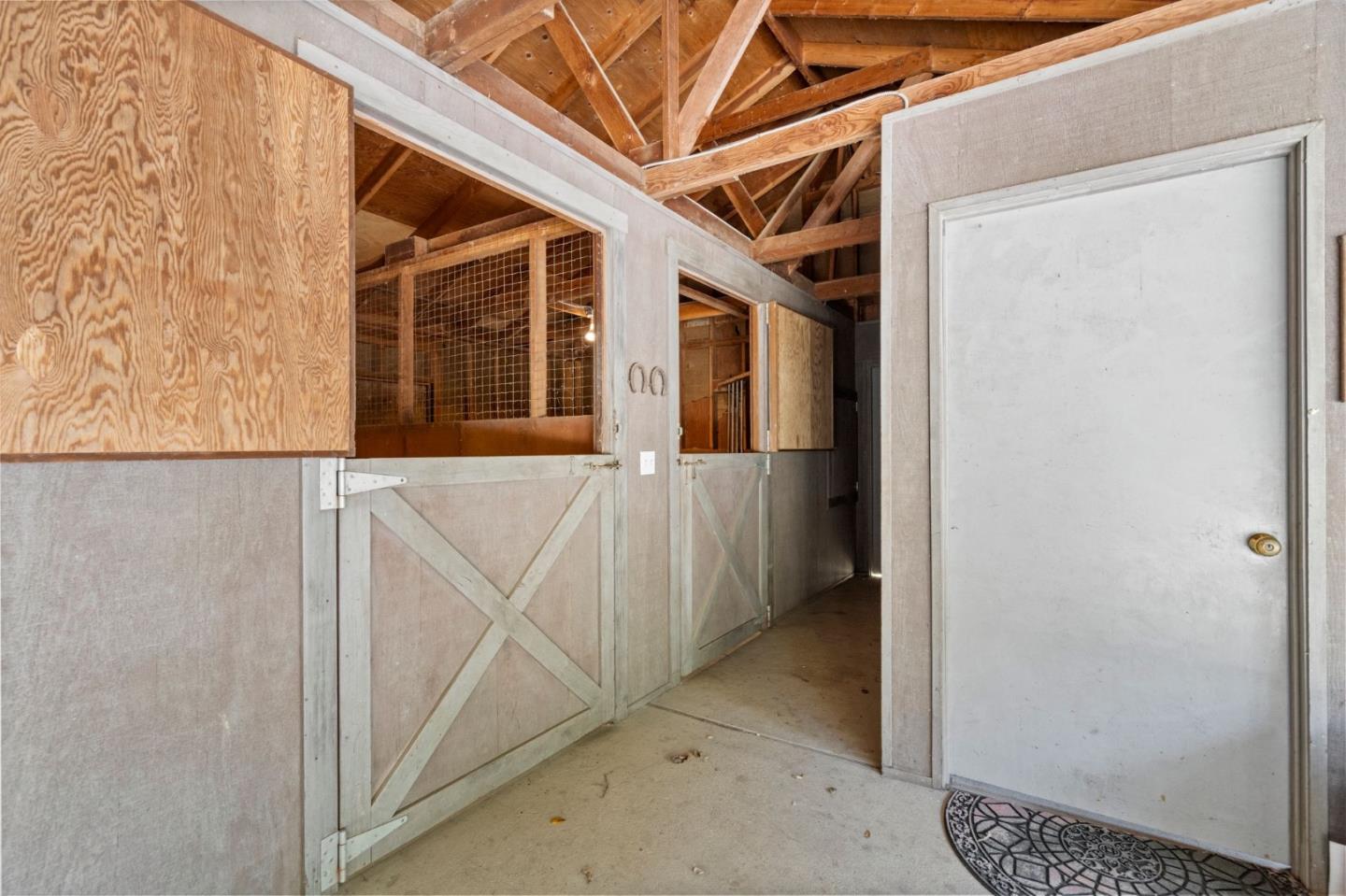 Detail Gallery Image 38 of 40 For 258 Kings Mountain Rd, Woodside,  CA 94062 - 5 Beds | 4/2 Baths