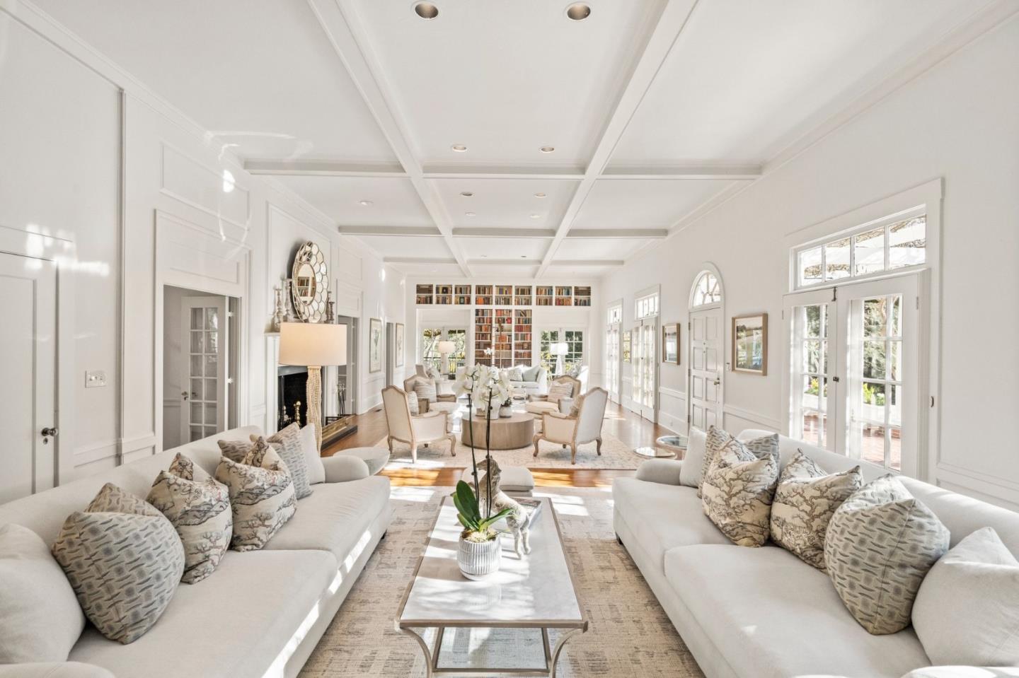 Detail Gallery Image 8 of 40 For 258 Kings Mountain Rd, Woodside,  CA 94062 - 5 Beds | 4/2 Baths