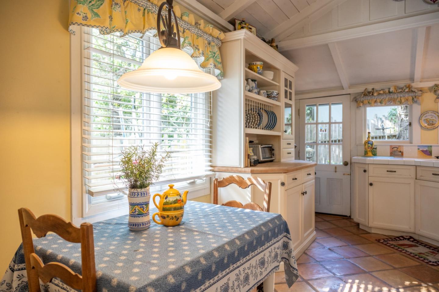 Detail Gallery Image 27 of 43 For 0 Ocean 1ne Santa Rita, Carmel,  CA 93921 - 2 Beds | 2 Baths