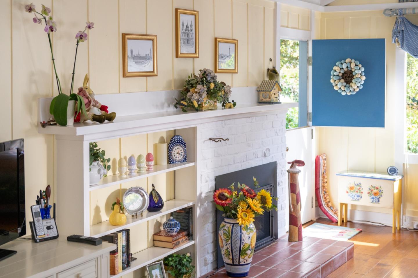 Detail Gallery Image 3 of 43 For 0 Ocean 1ne Santa Rita, Carmel,  CA 93921 - 2 Beds | 2 Baths