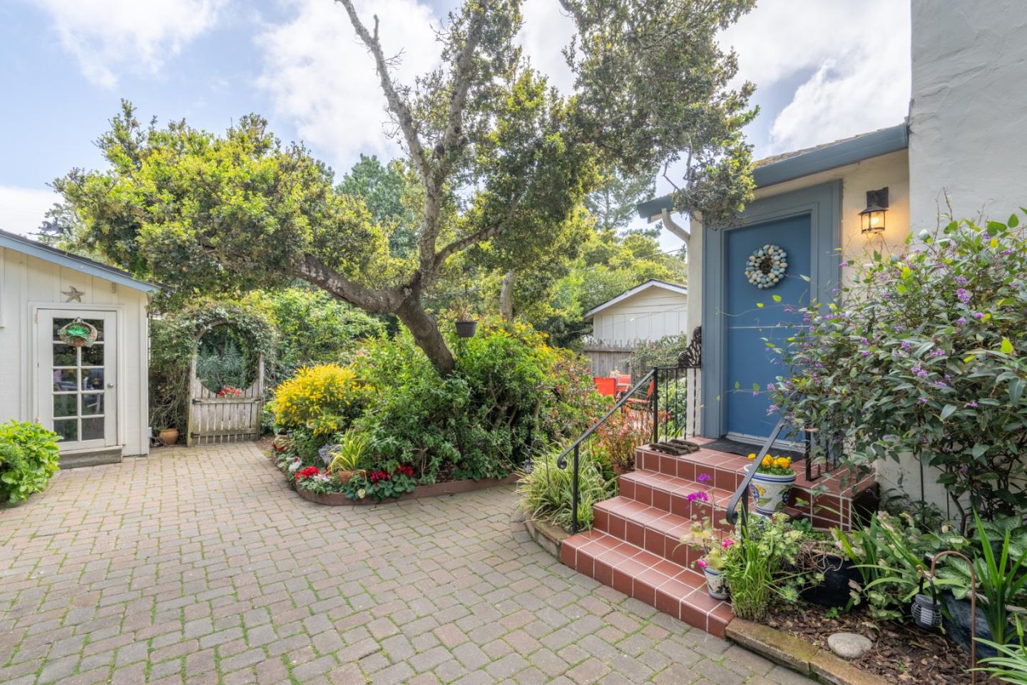Detail Gallery Image 32 of 43 For 0 Ocean 1ne Santa Rita, Carmel,  CA 93921 - 2 Beds | 2 Baths