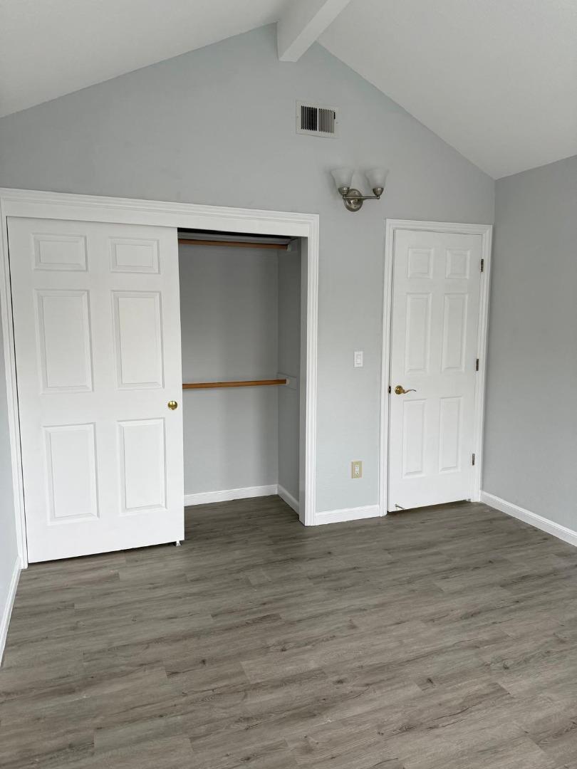 Detail Gallery Image 21 of 25 For 822 Shooting Star Ter, Sunnyvale,  CA 94086 - 2 Beds | 2/1 Baths
