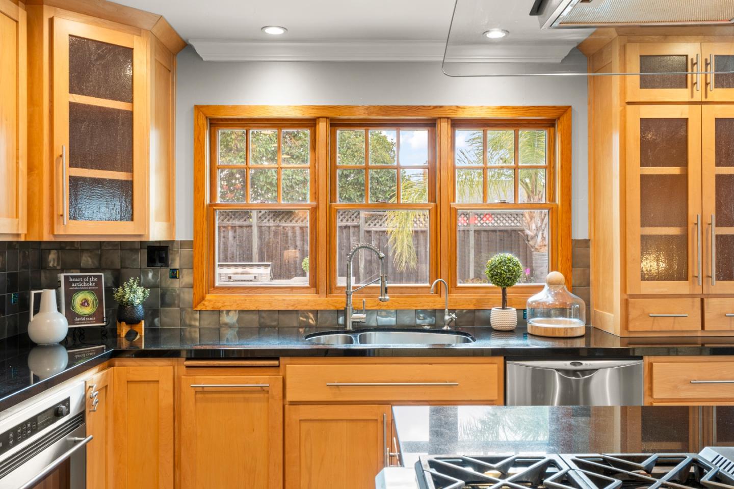 Detail Gallery Image 18 of 60 For 5251 Larchwood Dr, San Jose,  CA 95118 - 3 Beds | 2 Baths