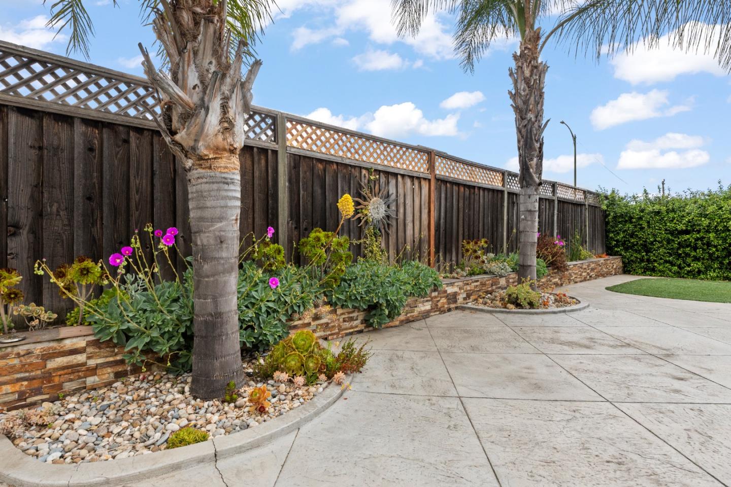 Detail Gallery Image 42 of 60 For 5251 Larchwood Dr, San Jose,  CA 95118 - 3 Beds | 2 Baths