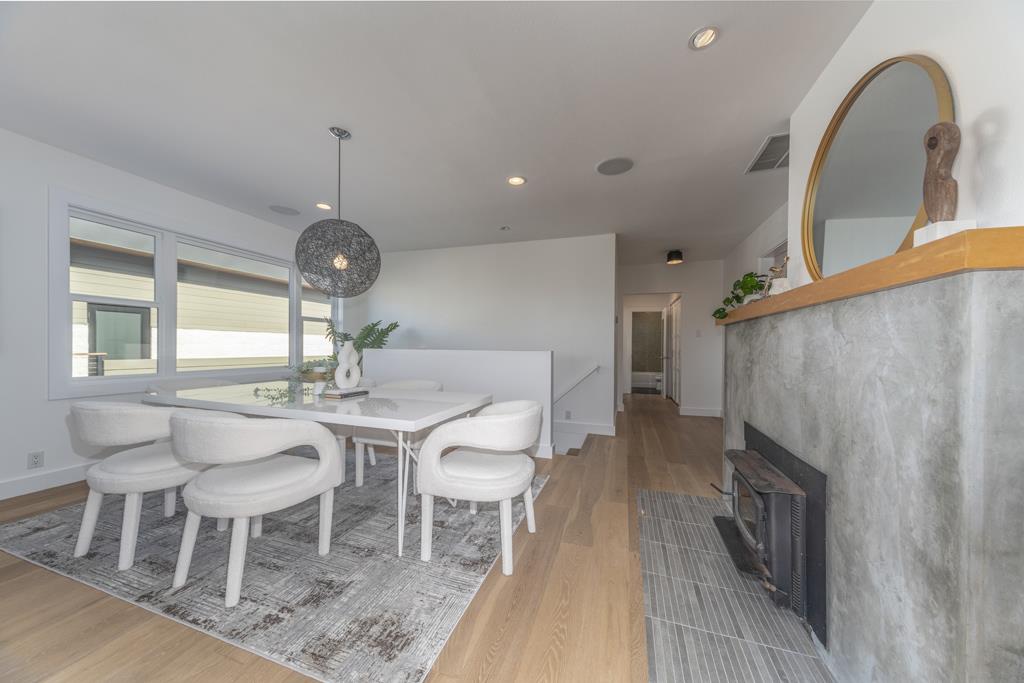 Detail Gallery Image 12 of 45 For 854 Kelmore St, Moss Beach,  CA 94038 - 3 Beds | 2 Baths