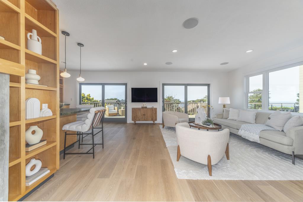 Detail Gallery Image 14 of 45 For 854 Kelmore St, Moss Beach,  CA 94038 - 3 Beds | 2 Baths