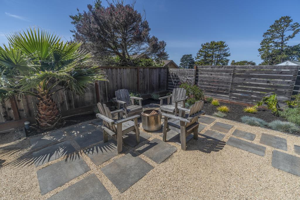 Detail Gallery Image 28 of 45 For 854 Kelmore St, Moss Beach,  CA 94038 - 3 Beds | 2 Baths