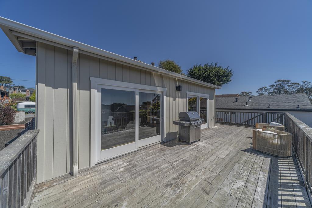 Detail Gallery Image 31 of 45 For 854 Kelmore St, Moss Beach,  CA 94038 - 3 Beds | 2 Baths